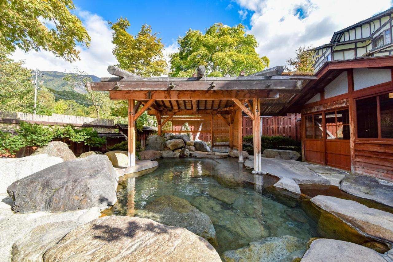Resort Inn Chirorian 高山 外观 照片